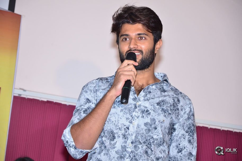 Film-Critics-Association-Felicitates-Shatamanam-Bhavati-And-Pelli-Choopulu-Movie-Teams